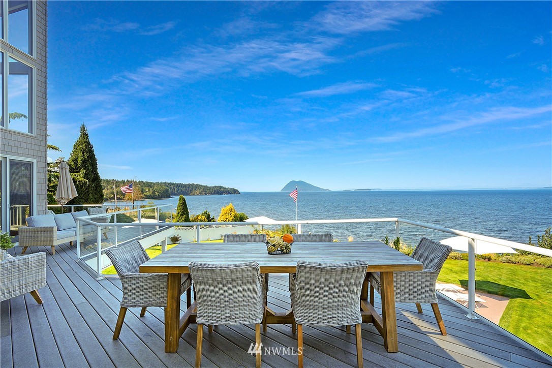 4844 G Loop Bow, WA 98232 - Photo 15 of 40 a view of a dining room with furniture window and wooden floor