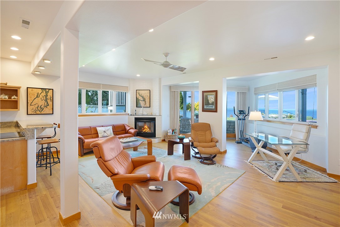4844 G Loop Bow, WA 98232 - Photo 30 of 40 a living room with furniture and wooden floor