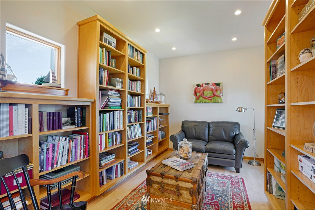 4844 G Loop Bow, WA 98232 - Photo 36 of 40 a living room with furniture and a book shelf