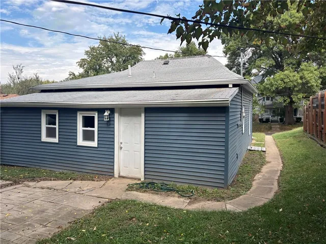 $159,900 | 3216 Doniphan Avenue, St. Joseph, MO 64507