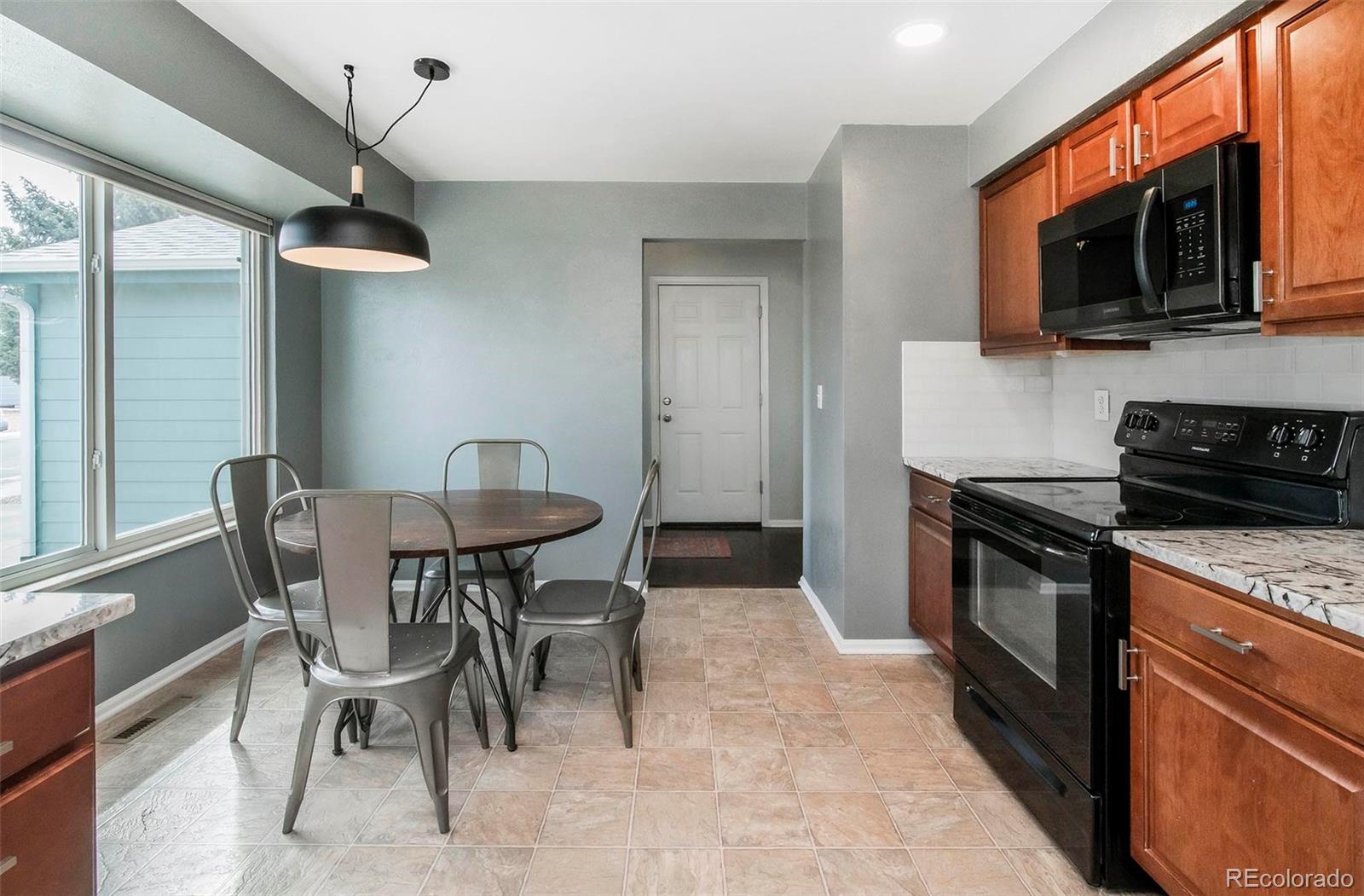 7505 Chase Street Arvada, CO 80003 - Photo 8 of 40