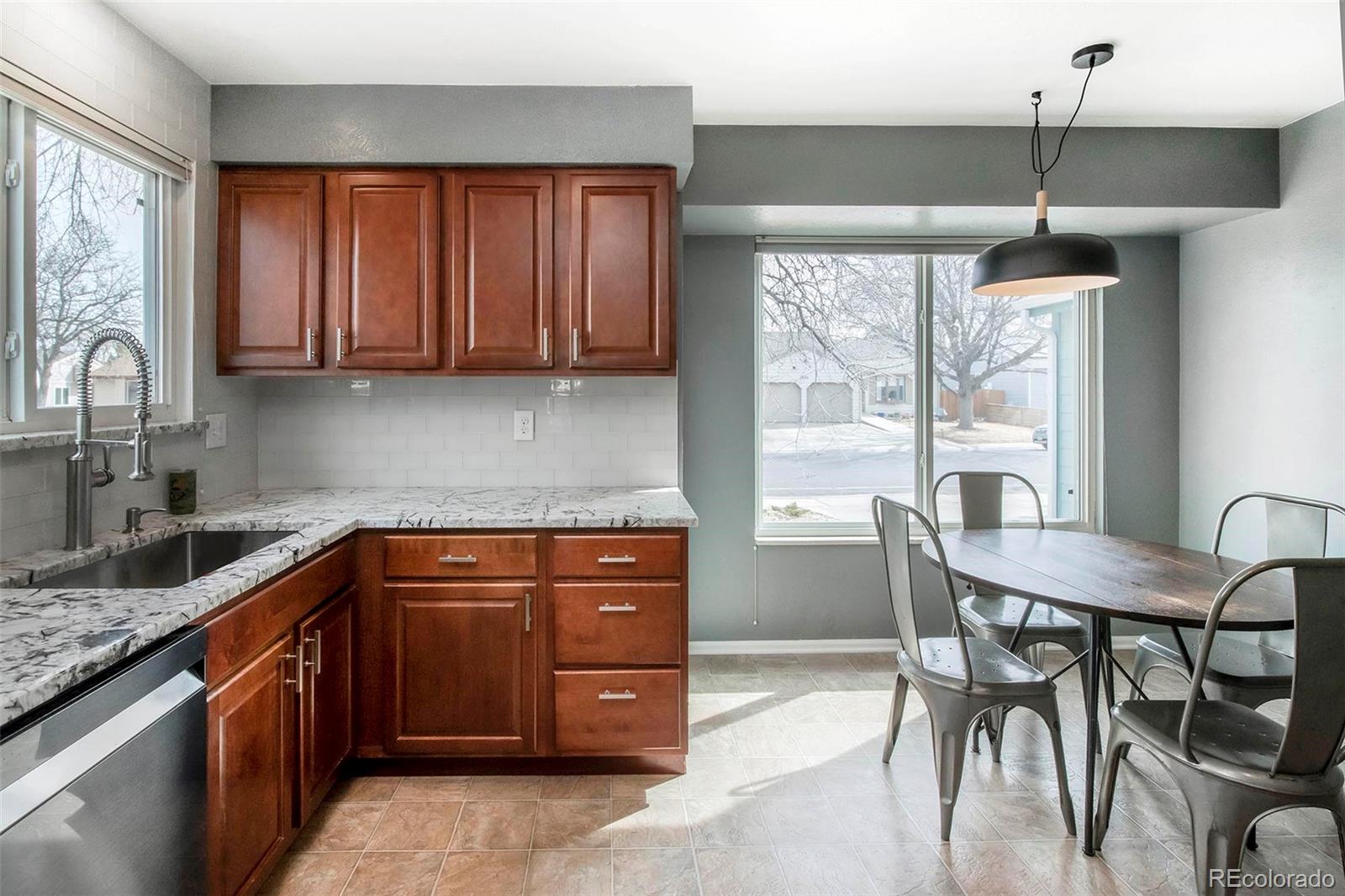 7505 Chase Street Arvada, CO 80003 - Photo 9 of 40