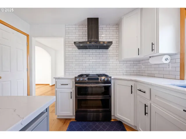 $689,000 | 375 McClure Avenue, Astoria, OR 97103