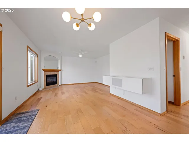 $689,000 | 375 McClure Avenue, Astoria, OR 97103