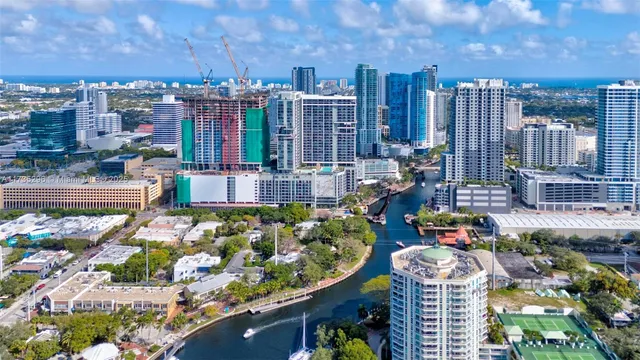 $725,000 | 600 West Las Olas Boulevard, Unit 702S, Fort Lauderdale, FL 33312