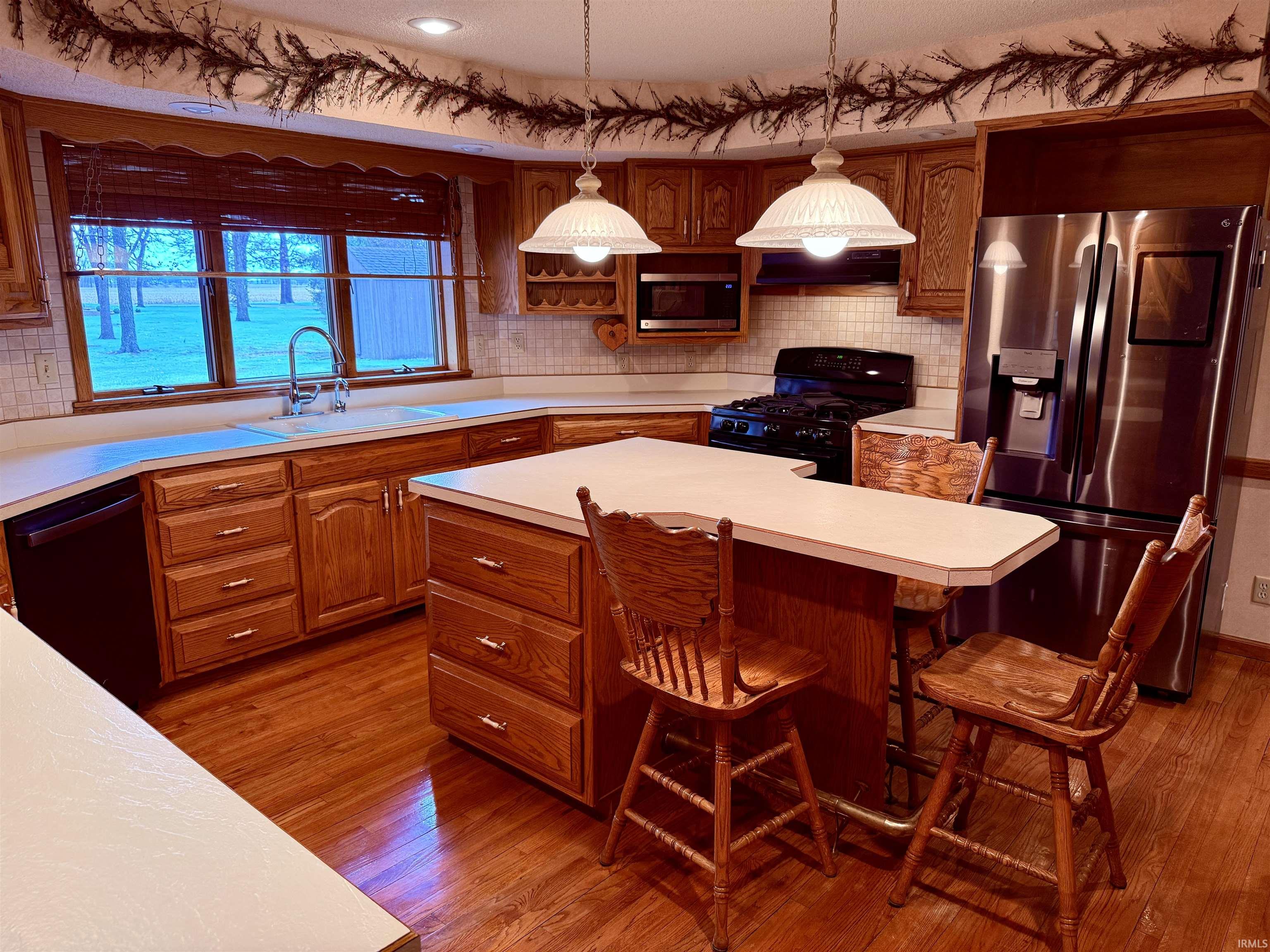 971 South Prairiewood Drive Rochester, IN 46975 - Photo 15 of 34