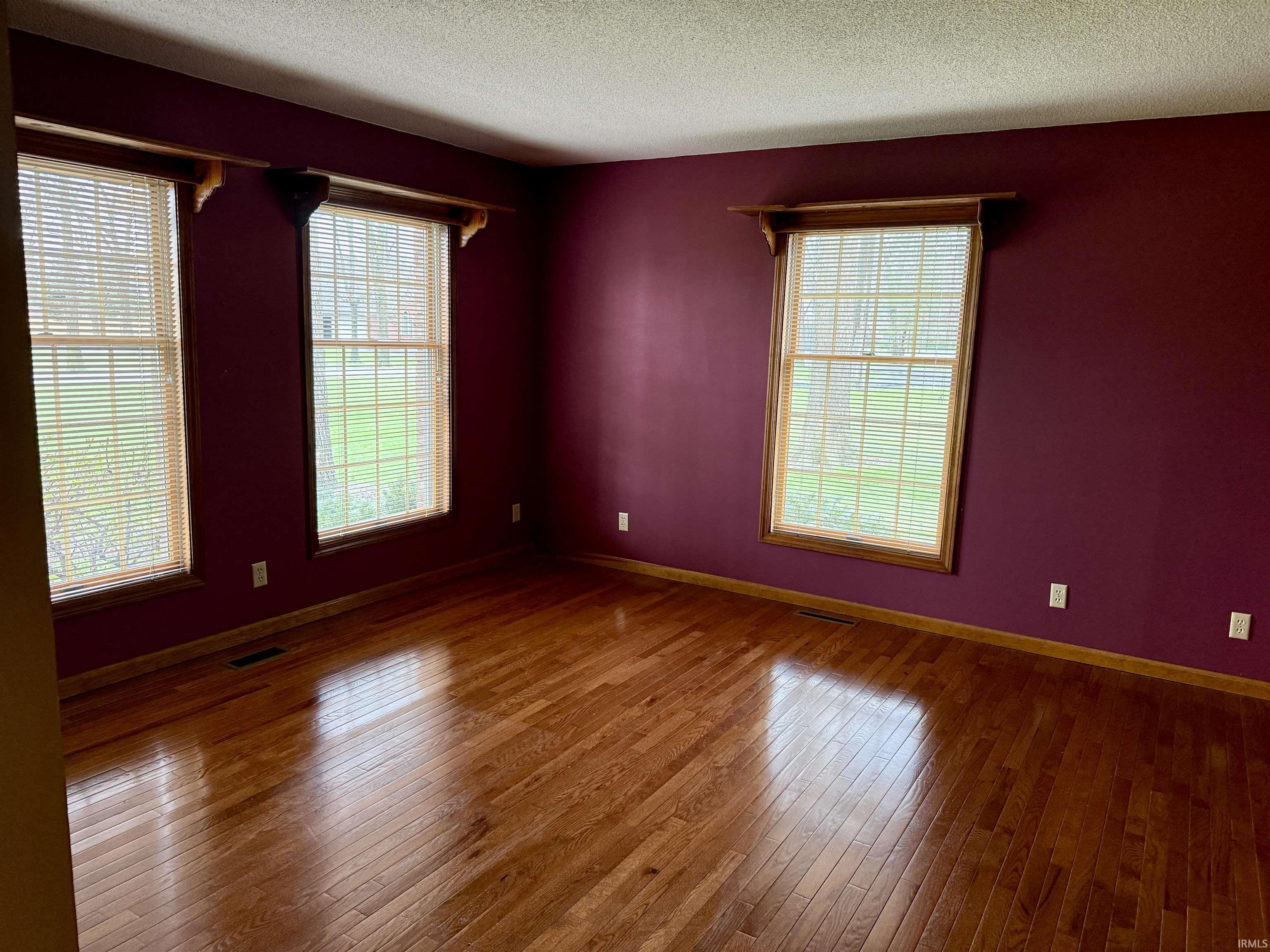 971 South Prairiewood Drive Rochester, IN 46975 - Photo 20 of 34