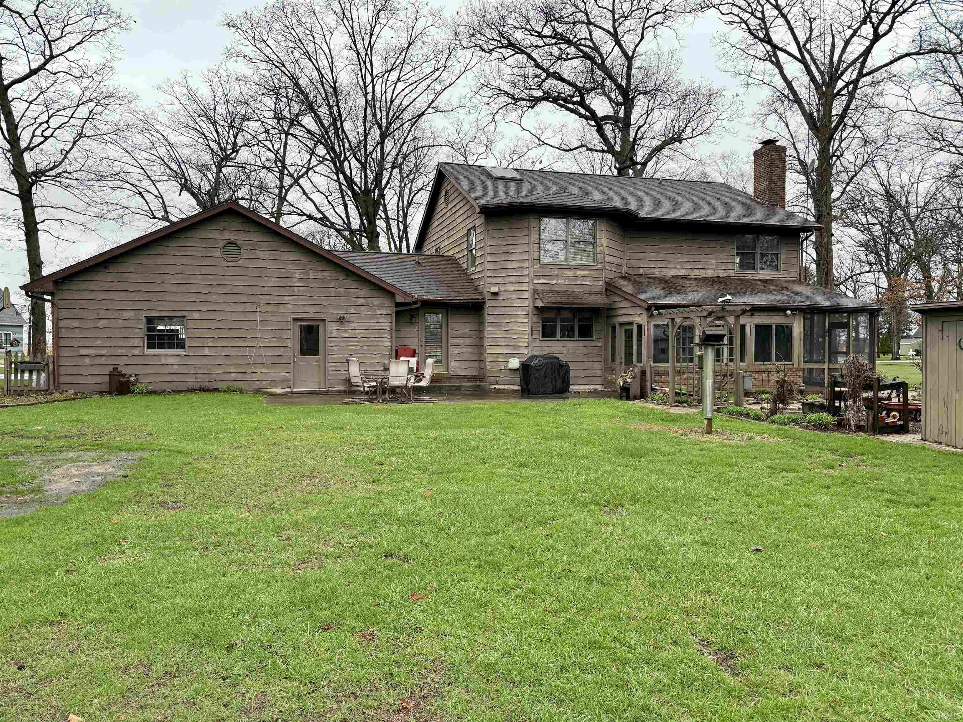 971 South Prairiewood Drive Rochester, IN 46975 - Photo 4 of 34