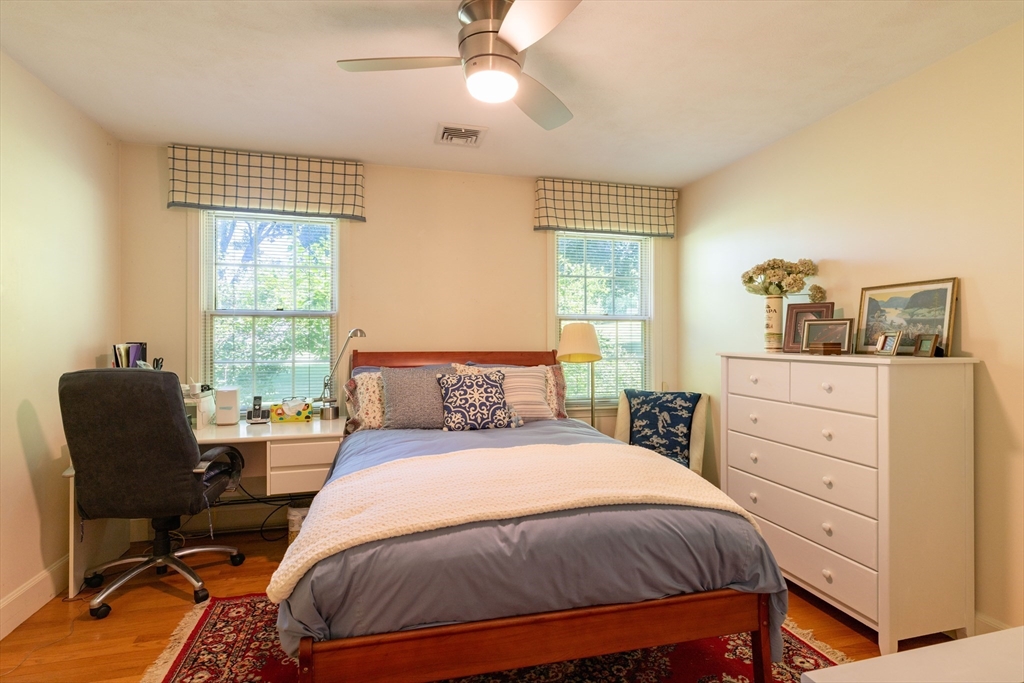 1196 Florence Road Northampton, MA 01062 - Photo 29 of 40