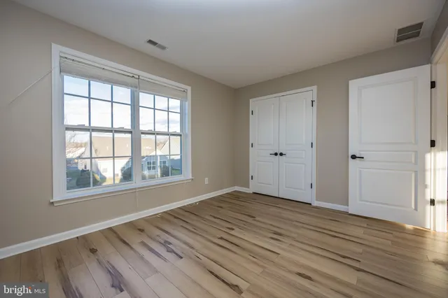 $465,000 | 196 East Pembrooke Drive, Smyrna, DE 19977