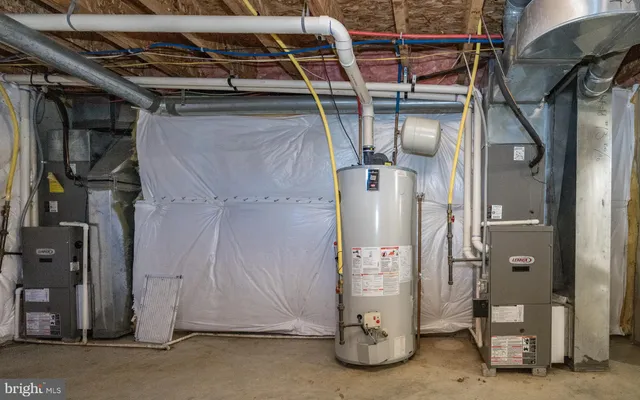 $465,000 | 196 East Pembrooke Drive, Smyrna, DE 19977