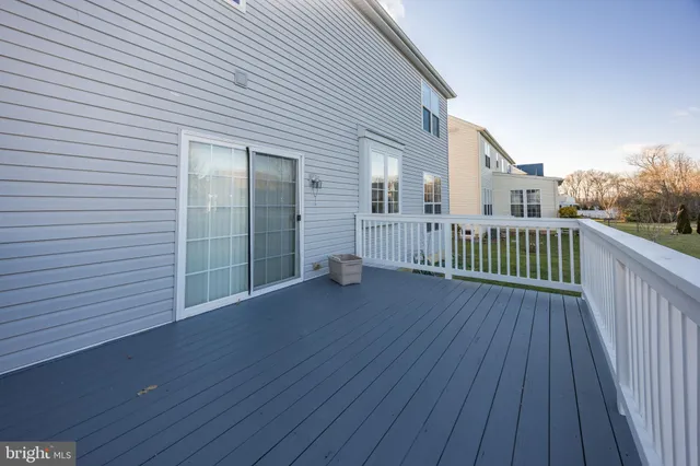 $465,000 | 196 East Pembrooke Drive, Smyrna, DE 19977