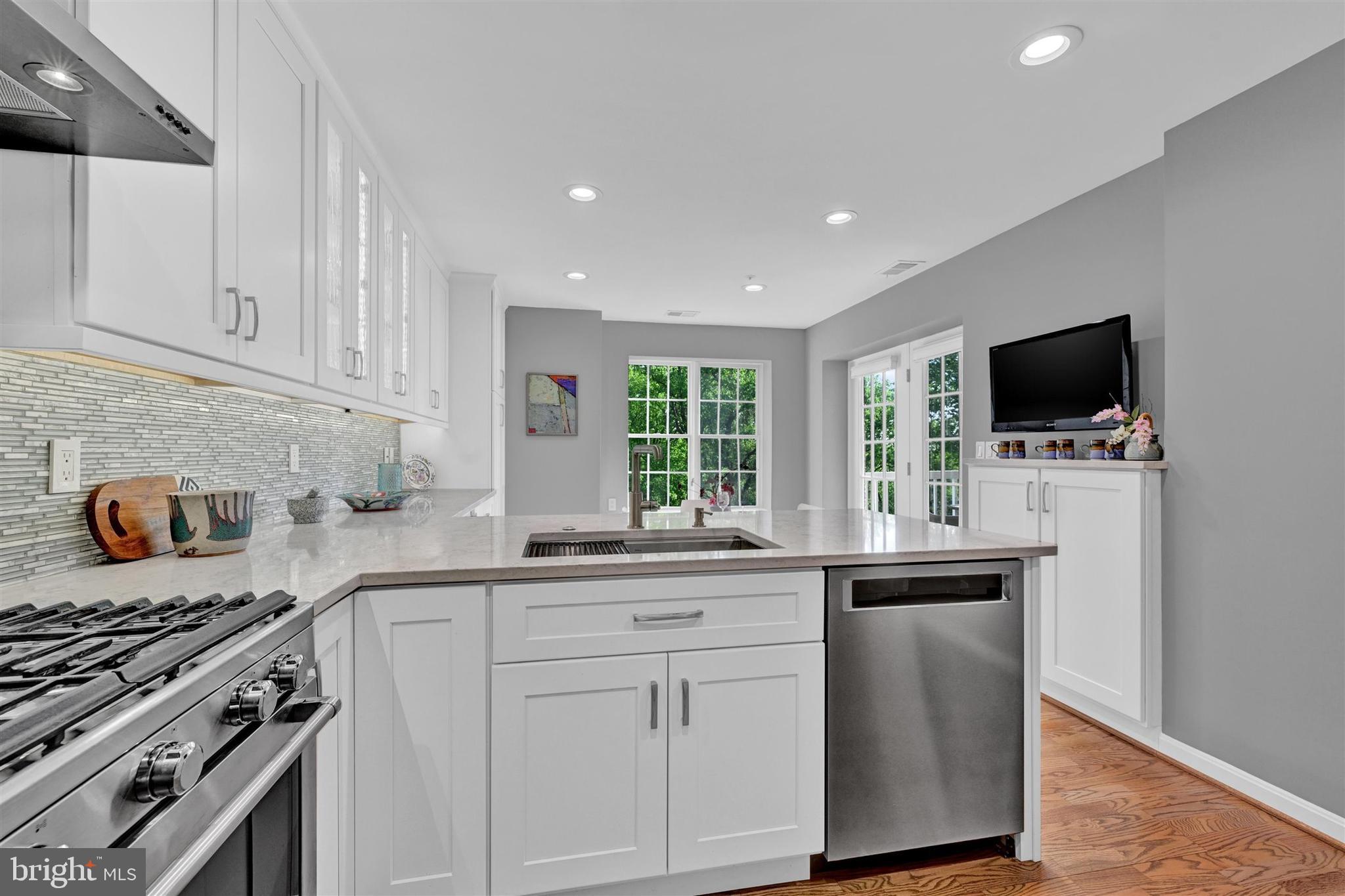12300 Rosslare Ridge Road, Unit 404 Lutherville-Timonium, MD 21093 - Photo 12 of 33 Gallery Image 12