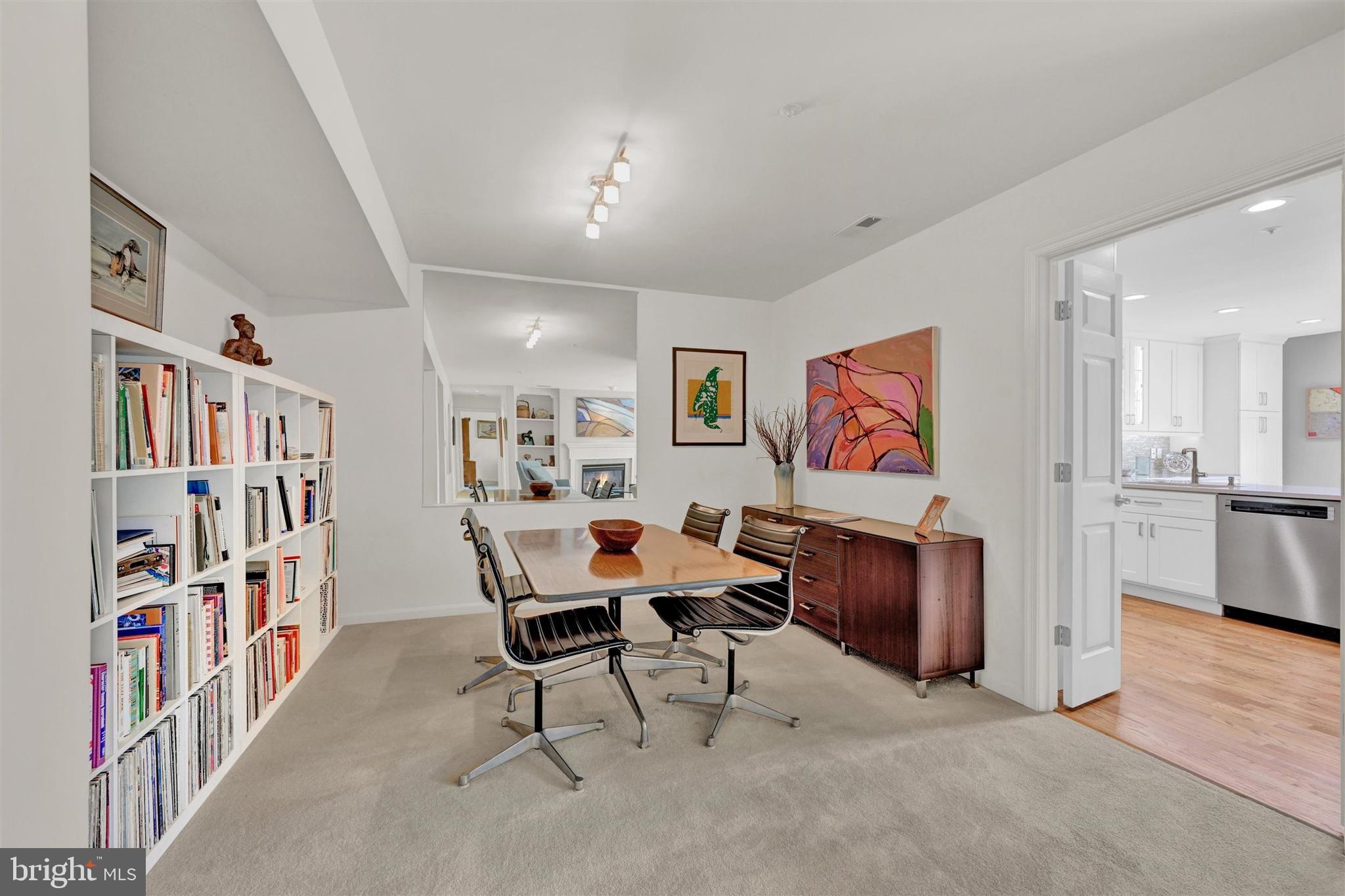12300 Rosslare Ridge Road, Unit 404 Lutherville-Timonium, MD 21093 - Photo 4 of 33 Gallery Image 4
