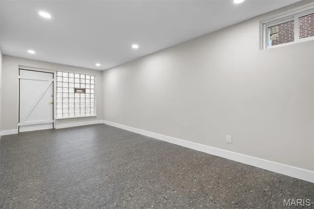 $2,450 | 2140 Princeton Place, Richmond Heights, MO 63117