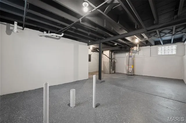 $2,450 | 2140 Princeton Place, Richmond Heights, MO 63117