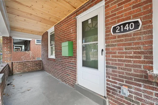 $2,450 | 2140 Princeton Place, Richmond Heights, MO 63117