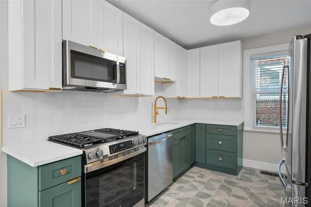 $2,450 | 2140 Princeton Place, Richmond Heights, MO 63117