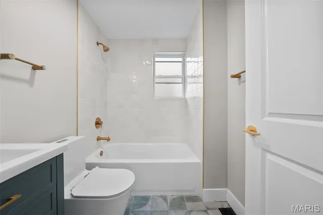 $2,450 | 2140 Princeton Place, Richmond Heights, MO 63117