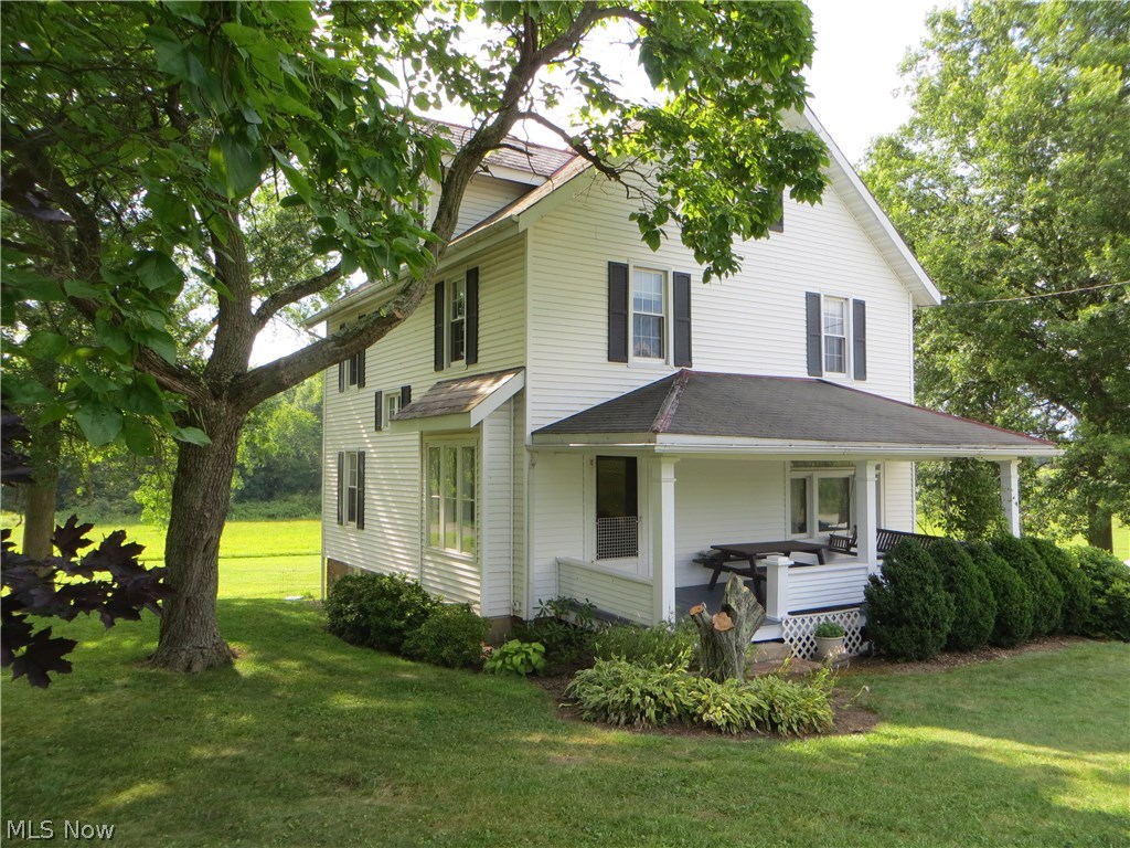 11096 Bandy Road North Benton, OH 44449 - Photo 1 of 32 Gallery Image 1