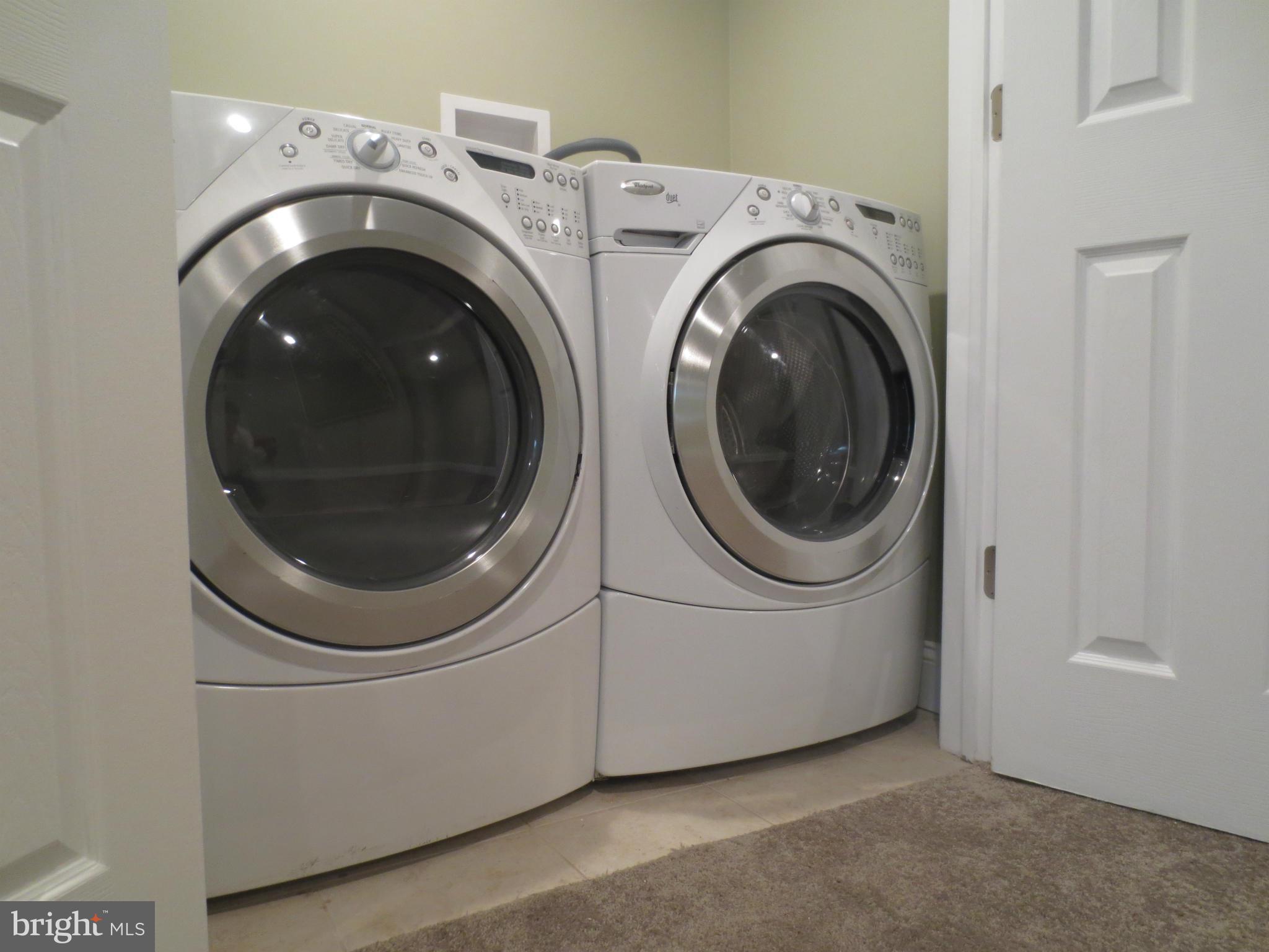 1704 Heathfield Road Baltimore, MD 21239 - Photo 24 of 28 Laundry