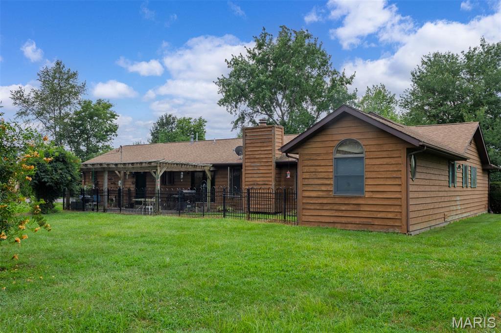 1104 Summerfield Road St. Jacob, IL 62281 - Photo 1 of 31 Gallery Image 1