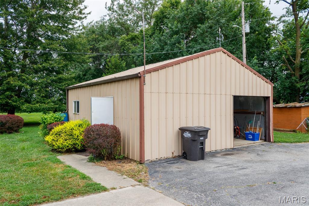 1104 Summerfield Road St. Jacob, IL 62281 - Photo 29 of 31 Gallery Image 29