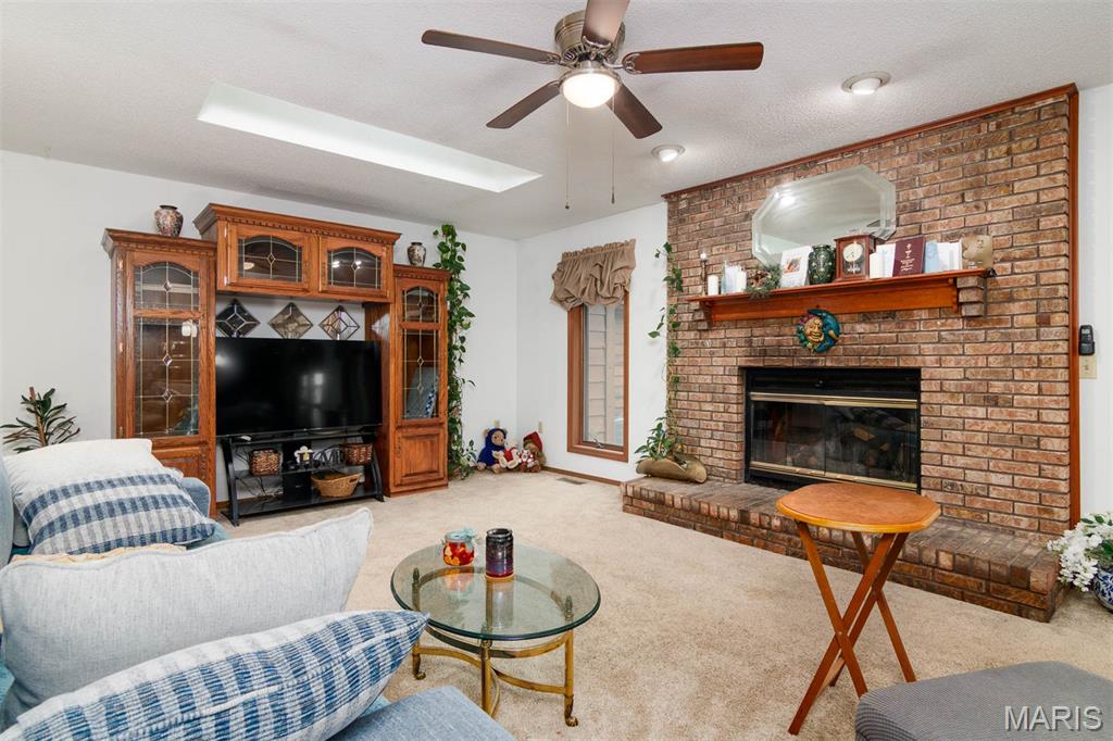 1104 Summerfield Road St. Jacob, IL 62281 - Photo 9 of 31 Gallery Image 9