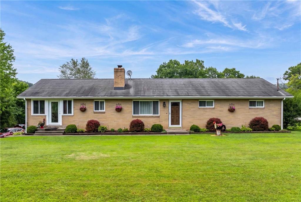 546 Backbone Road Clinton, PA 15026 - Photo 2 of 50