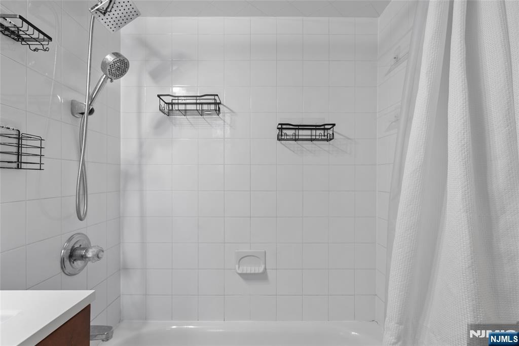 100 Prospect Avenue, Unit 1O Hackensack, NJ 07601 - Photo 18 of 22