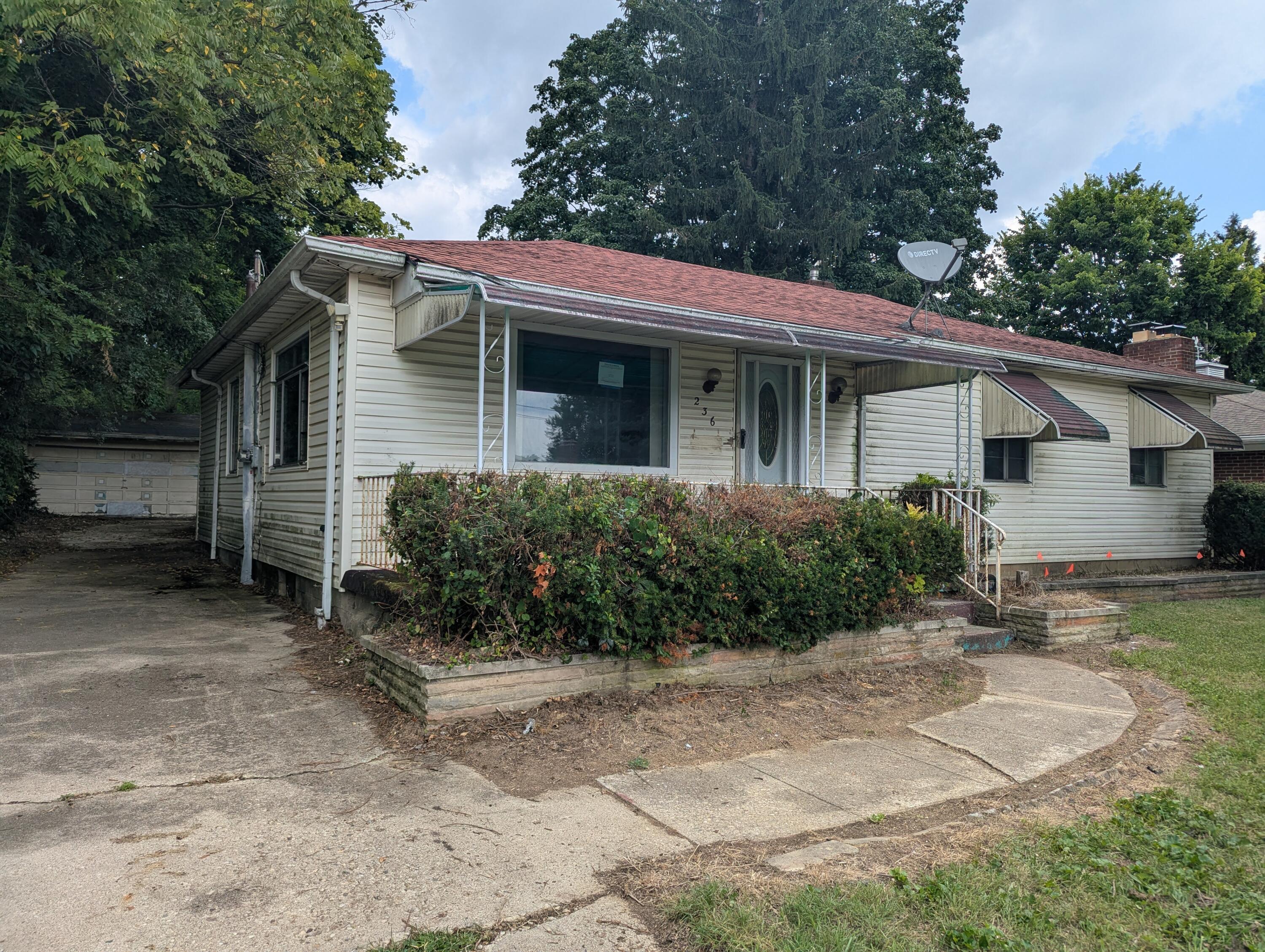 326 West Singer Street Springfield, OH 45506 - Photo 1 of 18 PXL_20260807_175743342.MP
