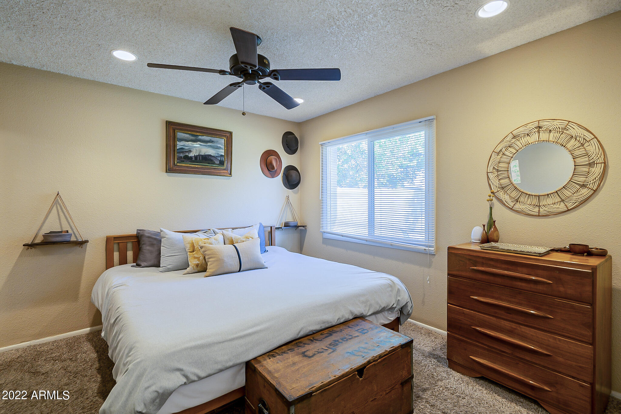 3831 West Redfield Road Phoenix, AZ 85053 - Photo 8 of 23