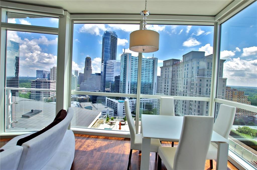 Spectacular views!! 