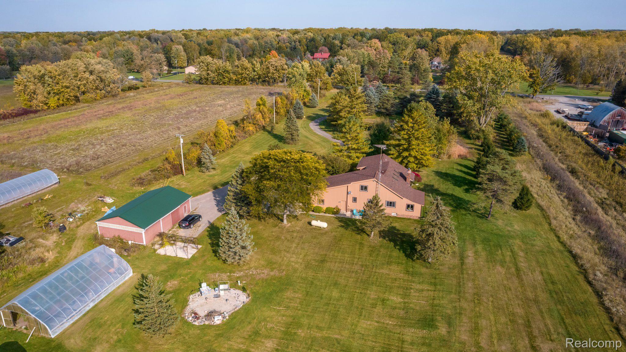 78075 Capac Road Armada, MI 48005 - Photo 37 of 39 Gallery Image 37
