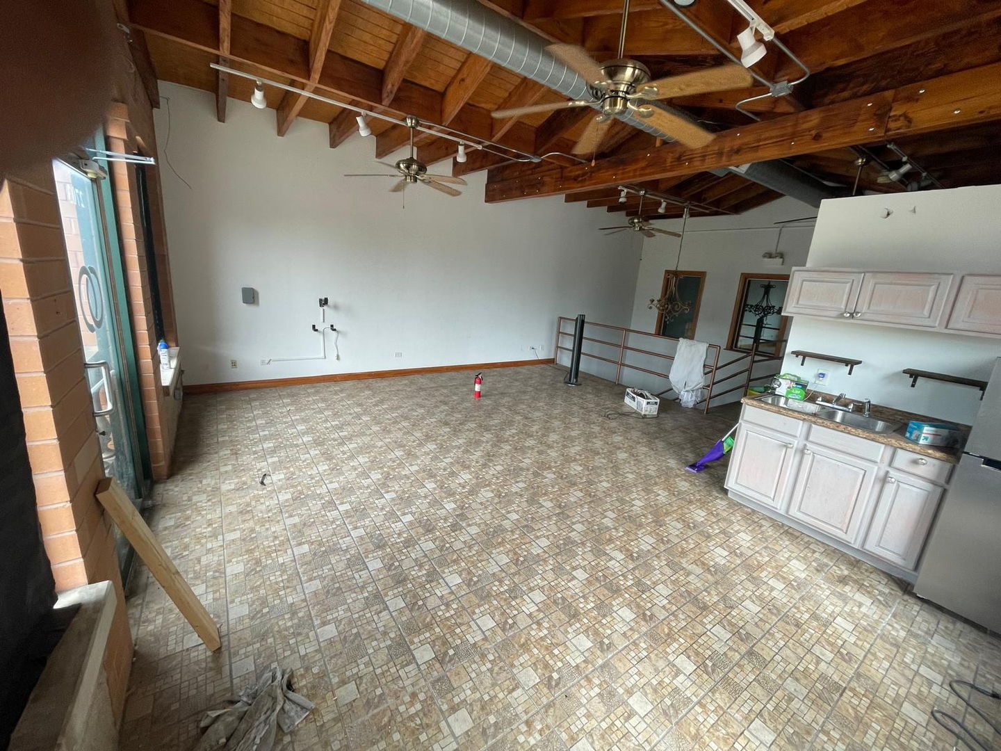 2703 South Pulaski Road Chicago, IL 60623 - Photo 7 of 10 Gallery Image 7