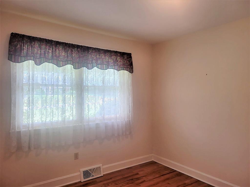 139 Ridgewood Circle Greenwood, SC 29649 - Photo 34 of 44 Gallery Image 34
