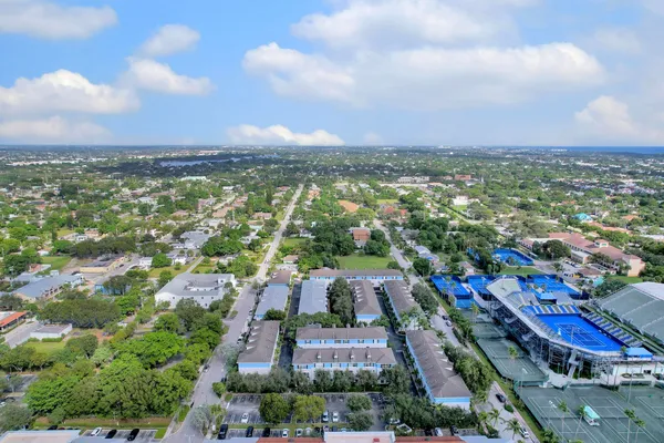 $945,000 | 51 Northwest 4th Avenue, Delray Beach, FL 33444