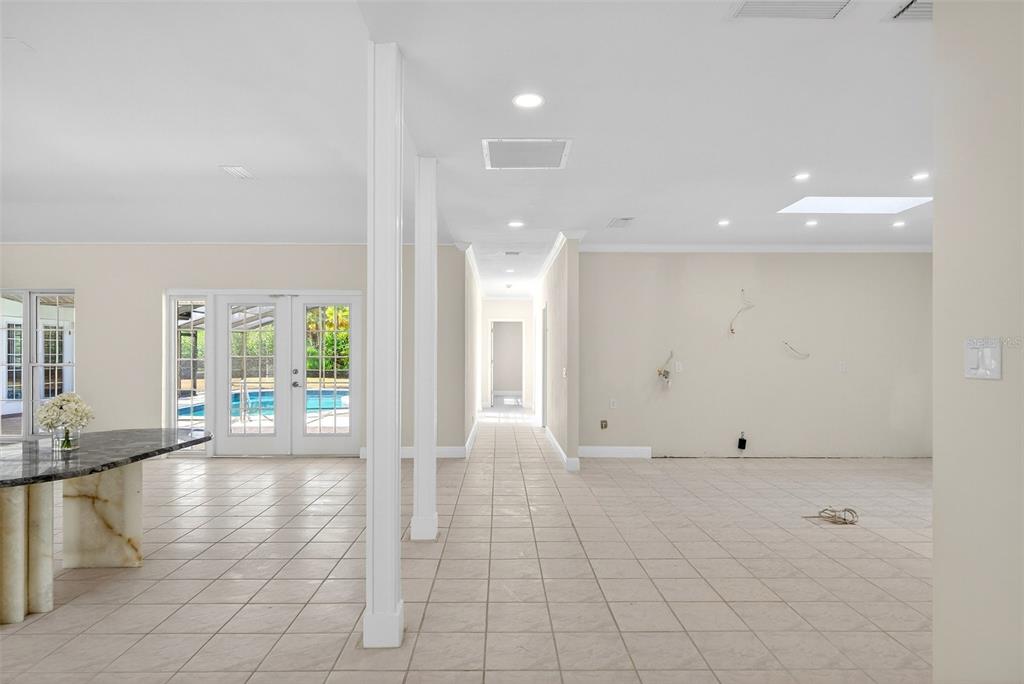 7108 Midnight Pass Road Sarasota, FL 34242 - Photo 30 of 83