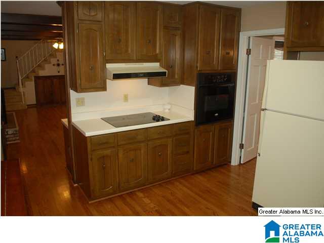 3417 Hurricane Road Birmingham, AL 35226 - Photo 10 of 32