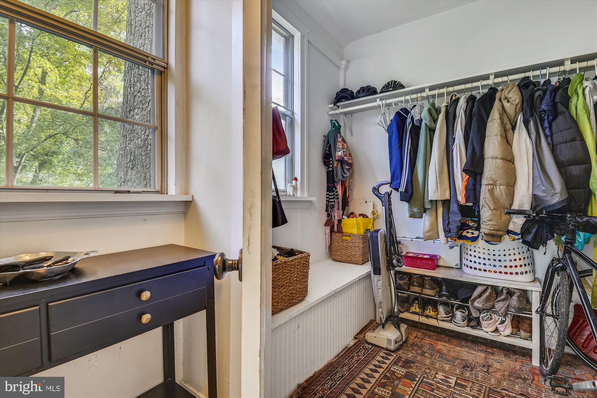 4804 Wilmslow Road Baltimore, MD 21210 - Photo 11 of 60 Foyer with large closet
