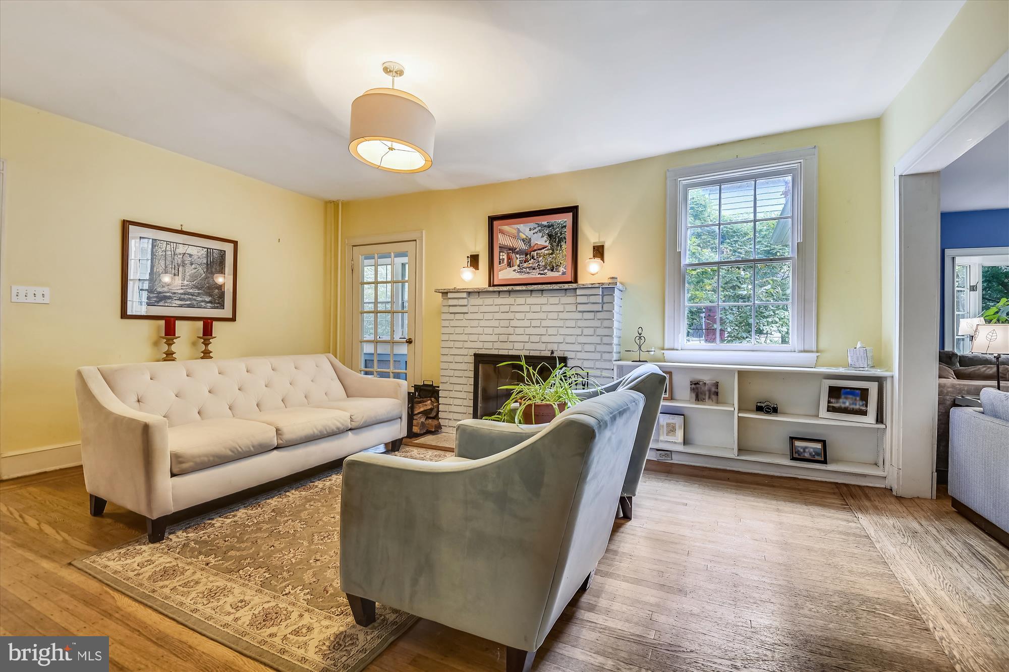 4804 Wilmslow Road Baltimore, MD 21210 - Photo 13 of 60 Living room