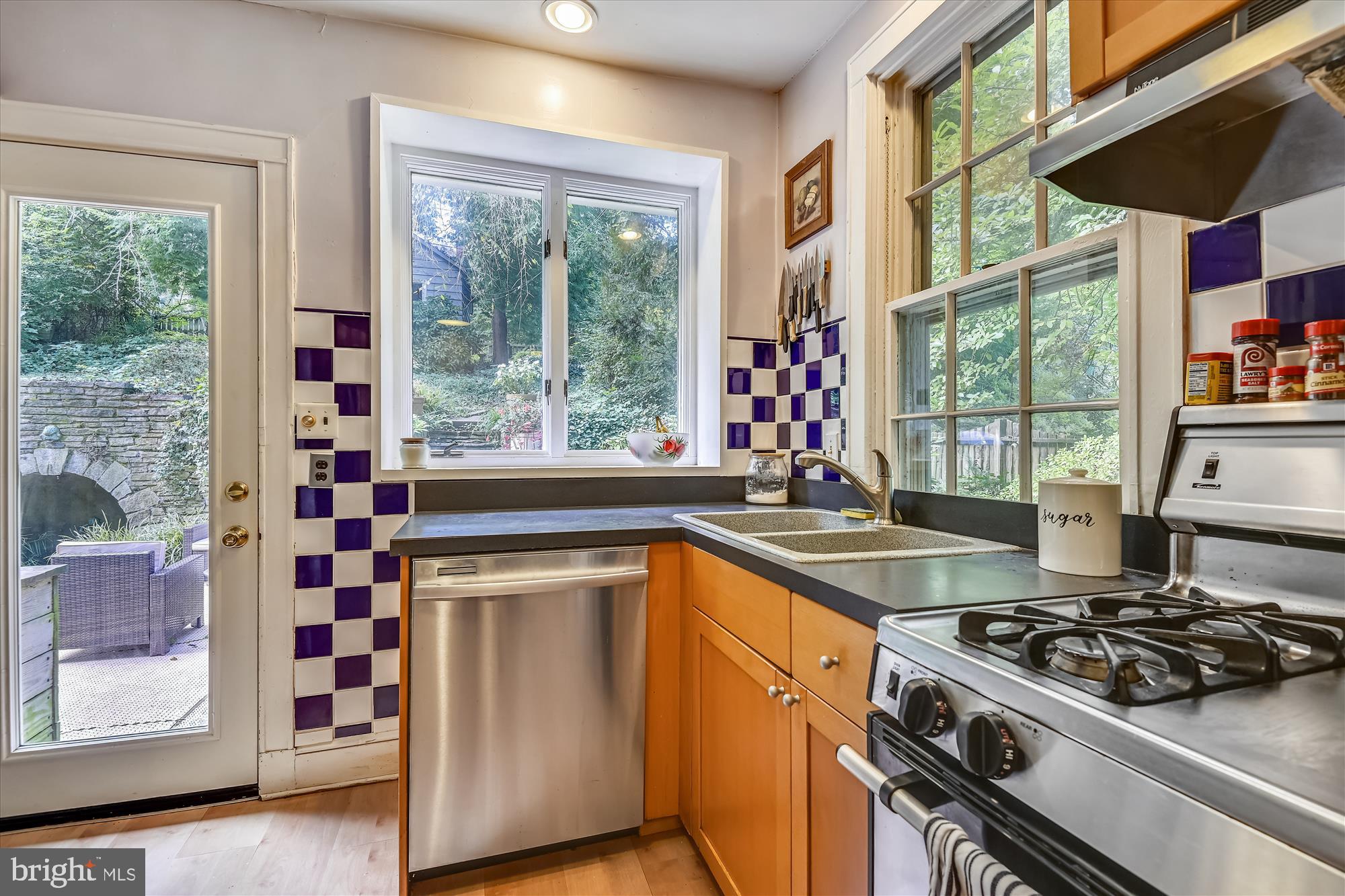 4804 Wilmslow Road Baltimore, MD 21210 - Photo 25 of 60 Kitchen