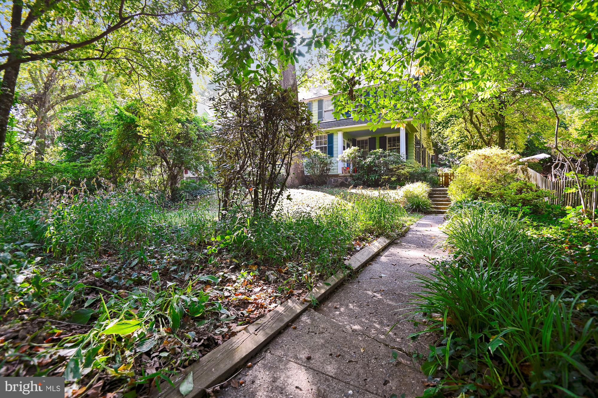 4804 Wilmslow Road Baltimore, MD 21210 - Photo 59 of 60 Front walkway