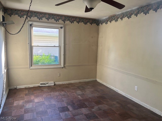 1153 Gulf Road Elyria, OH 44035 - Photo 10 of 22 Bedroom 1