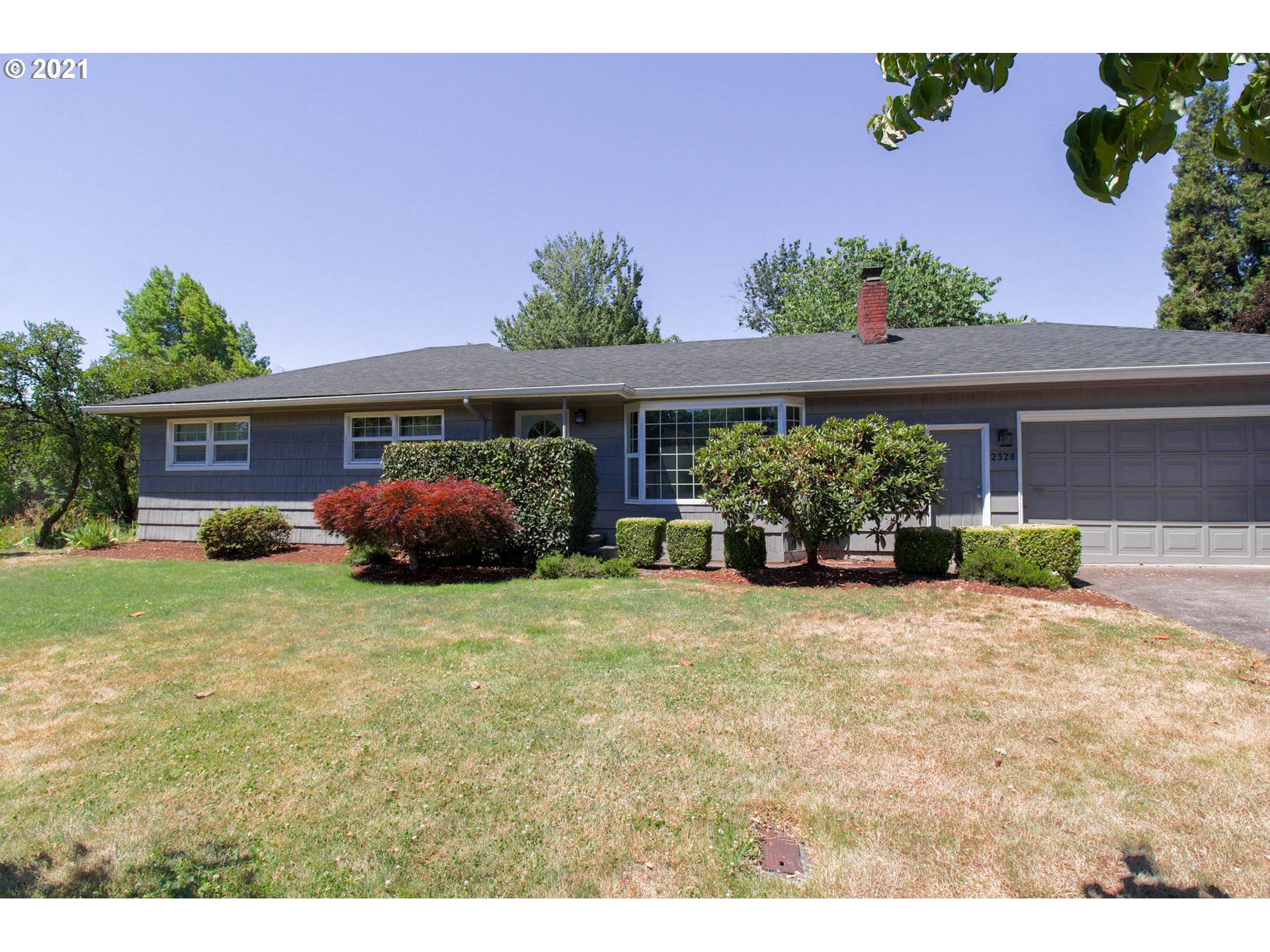 2328 Don Street Springfield, OR 97477 - Photo 2 of 27