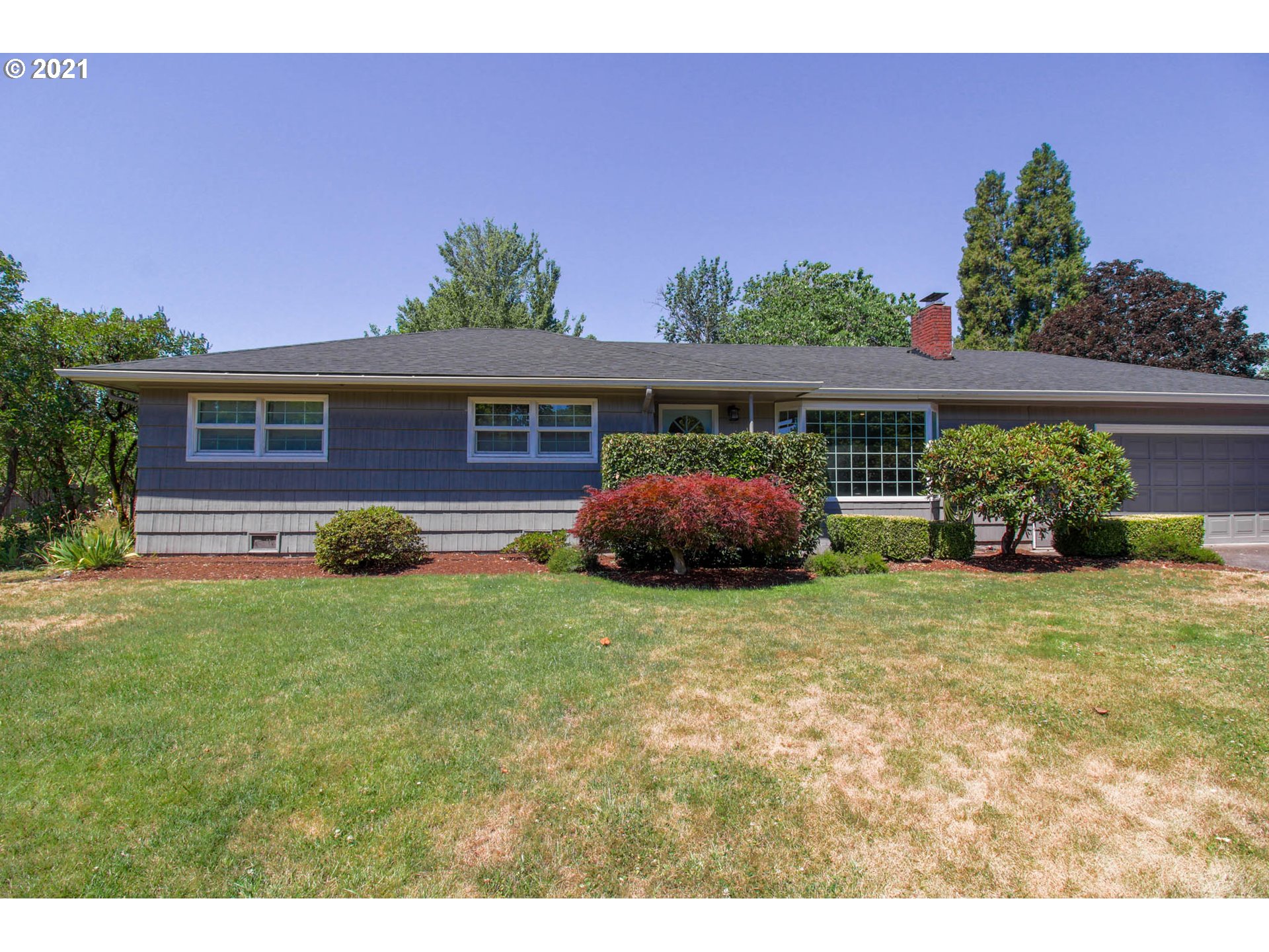 2328 Don Street Springfield, OR 97477 - Photo 3 of 27