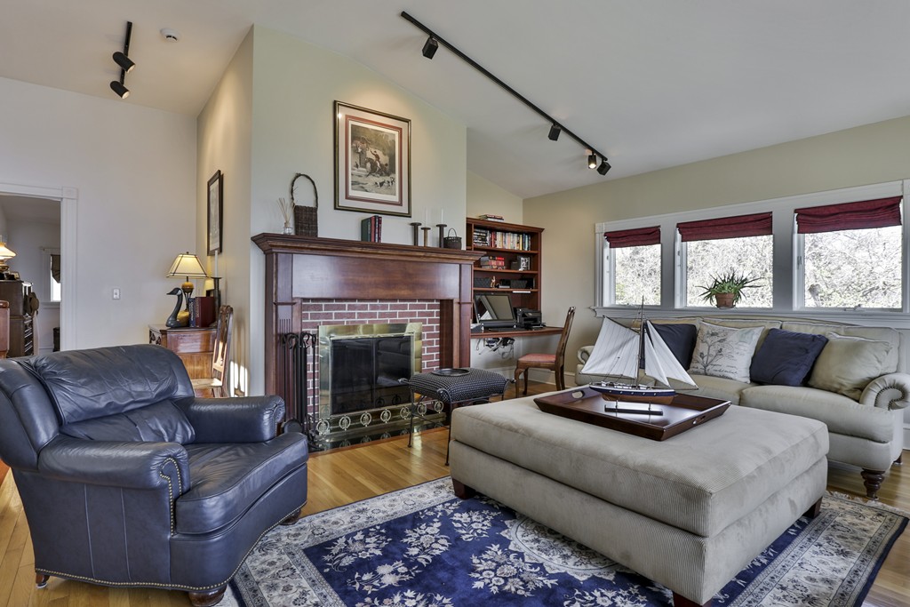 189 Atlantic Road Gloucester, MA 01930 - Photo 15 of 19