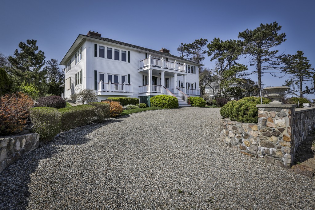 189 Atlantic Road Gloucester, MA 01930 - Photo 2 of 19