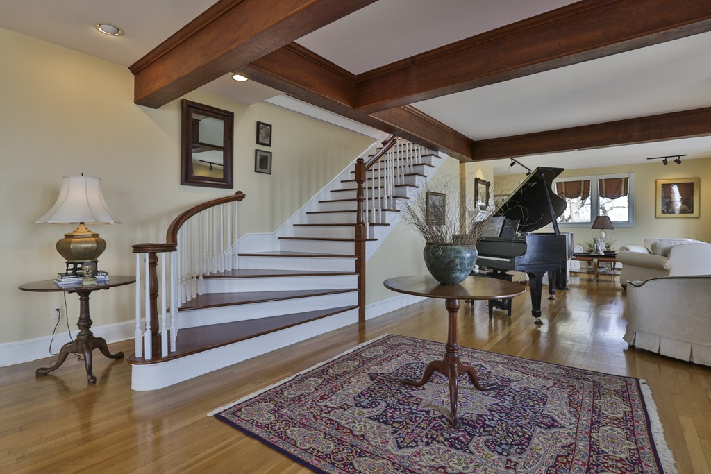 189 Atlantic Road Gloucester, MA 01930 - Photo 7 of 19