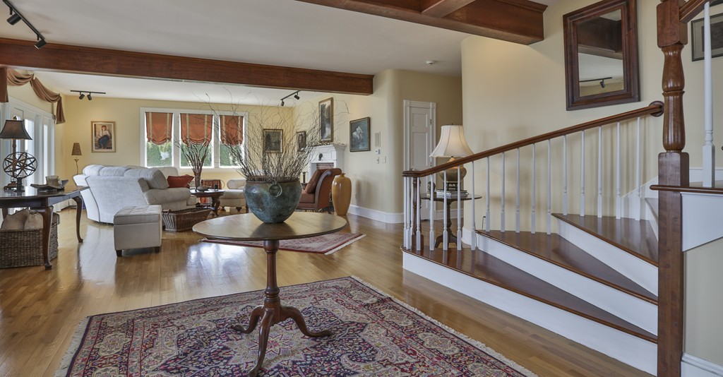 189 Atlantic Road Gloucester, MA 01930 - Photo 9 of 19